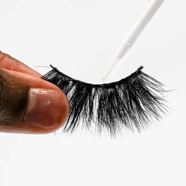 GRIP BOND LASH ADHESIVE with VITAMIN E - WHITE / BRUSH